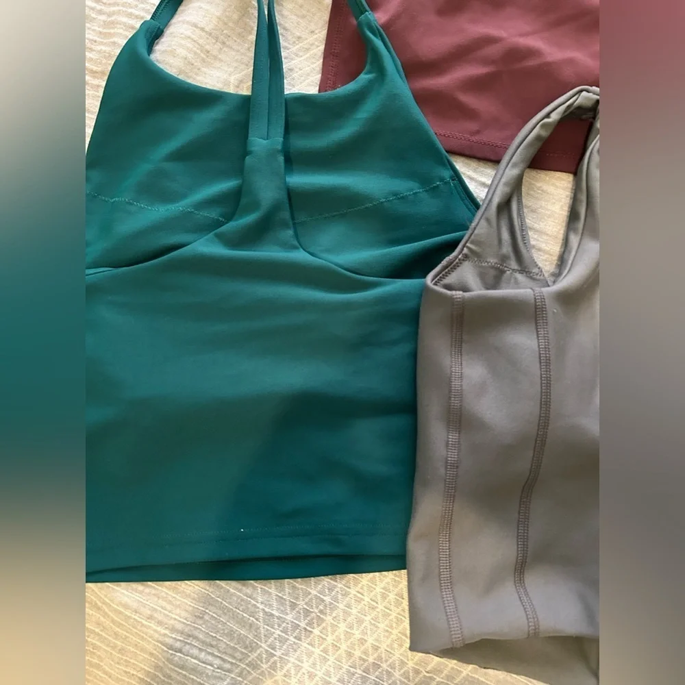 Bundle of three sports bras - Picture 6 of 10